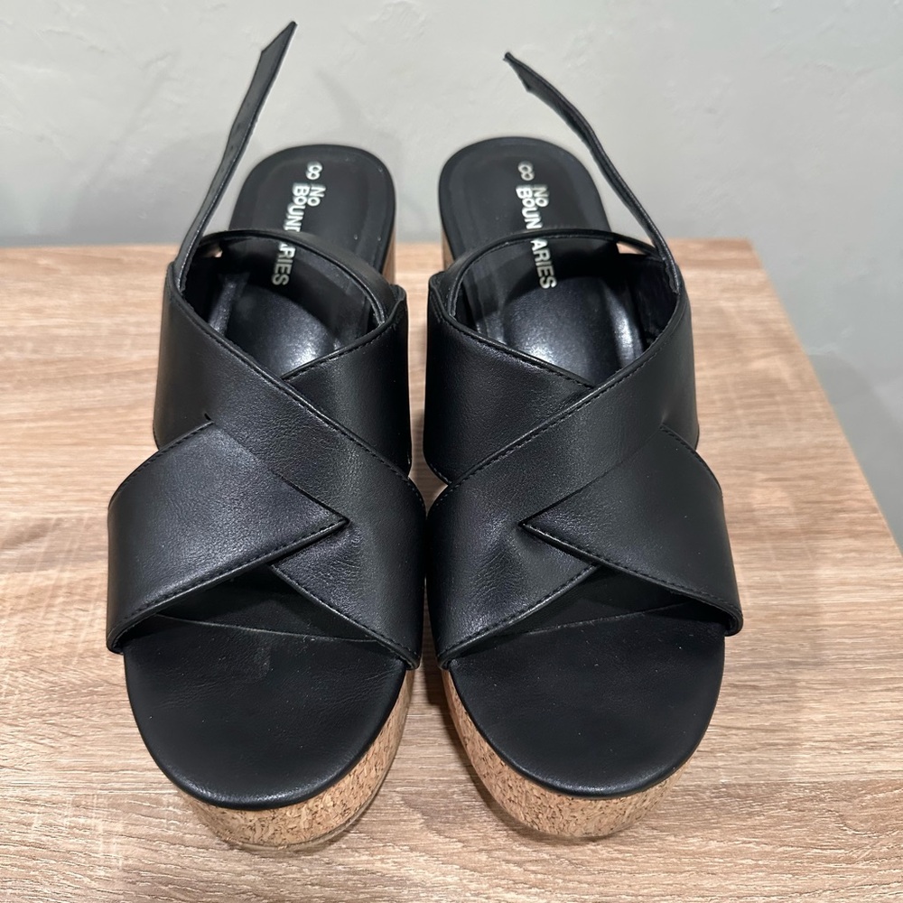 Black Women's Sandals